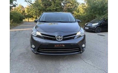 toyota-verso - 1