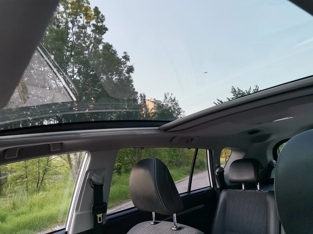 Toyota Verso 1.8 i FULL FULL - автомобили, коли, обяви за нови и употребявани 9