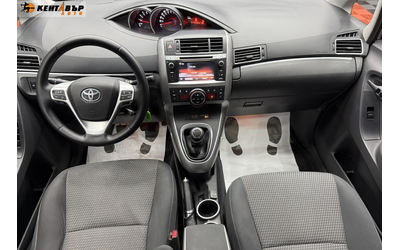 Toyota Verso - автомобили, коли, обяви за нови и употребявани 9