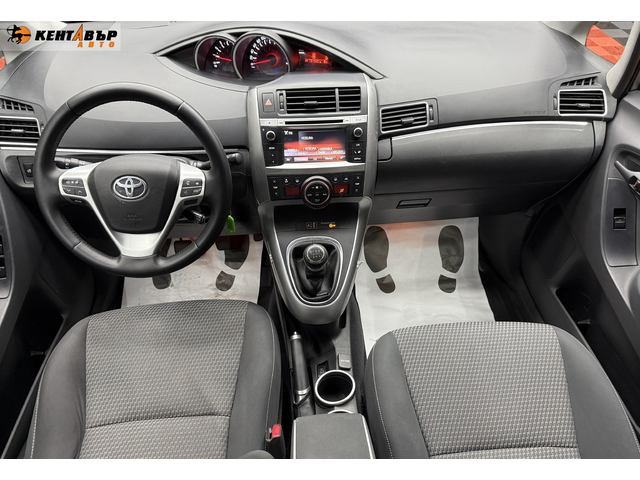 Toyota Verso - автомобили, коли, обяви за нови и употребявани 9