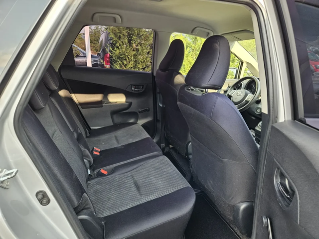 Toyota Verso S 1.3VVTI-99кс= 6СКОРОСТИ= КАМЕРА= 178.000km= EURO 5 - автомобили, коли, обяви за нови и употребявани 13