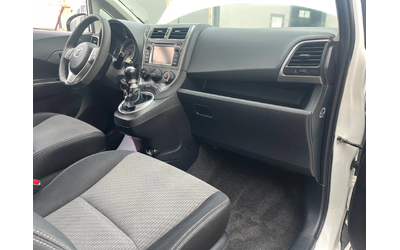 Toyota Verso S 1.33 i 100k.c - автомобили, коли, обяви за нови и употребявани 10