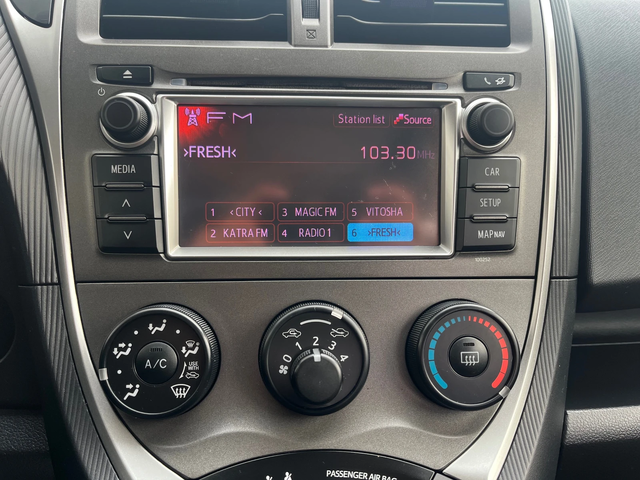 Toyota Verso S 1.33 i 100k.c - автомобили, коли, обяви за нови и употребявани 11