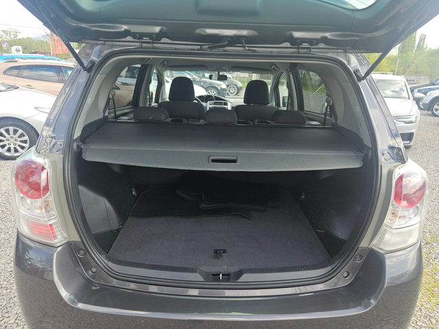 Toyota Verso Toyota Verso 1.6 D4D - автомобили, коли, обяви за нови и употребявани 8