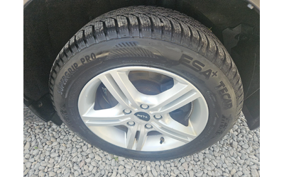 Toyota Verso Toyota Verso 1.6 D4D - автомобили, коли, обяви за нови и употребявани 9