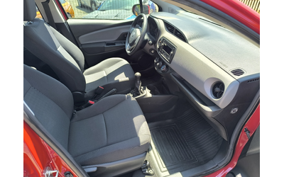 Toyota Yaris 1.0VVT-i - автомобили, коли, обяви за нови и употребявани 11