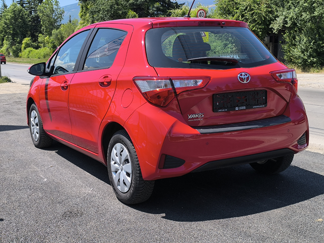 Toyota Yaris 1.0VVT-i - автомобили, коли, обяви за нови и употребявани 5
