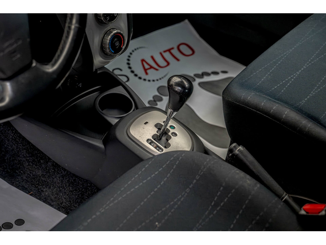 Toyota Yaris 1.3 VVT-i/Автоматик - автомобили, коли, обяви за нови и употребявани 8