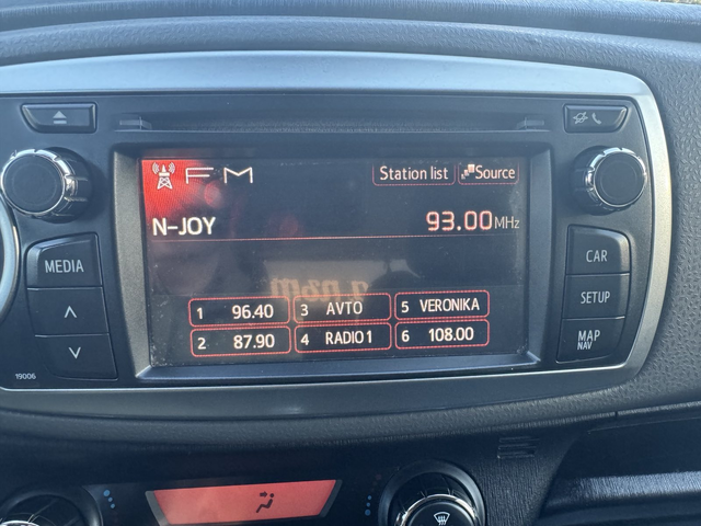 Toyota Yaris 1.33 VVT / ГАЗ-БЕНЗИН /6 скорости/ЛИЗИНГ - автомобили, коли, обяви за нови и употребявани 13