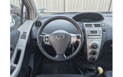 Toyota Yaris Yaris - автомобили, коли, обяви за нови и употребявани 13