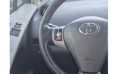 Toyota Yaris Yaris - автомобили, коли, обяви за нови и употребявани 15