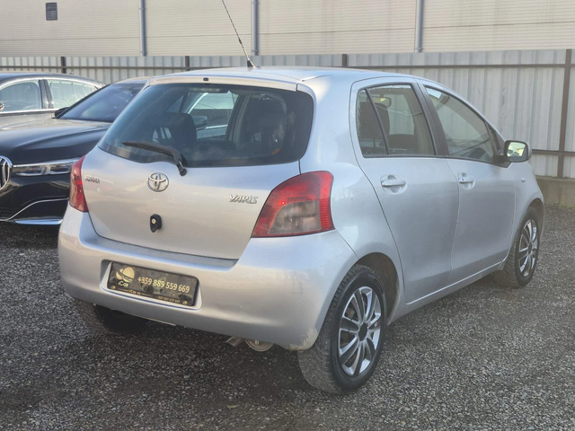Toyota Yaris Yaris - автомобили, коли, обяви за нови и употребявани 4