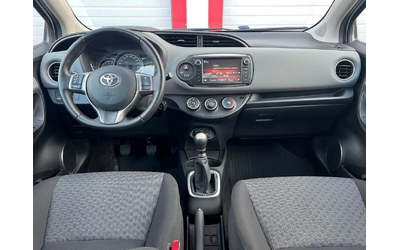 Toyota Yaris 1.4D-4D - автомобили, коли, обяви за нови и употребявани 10