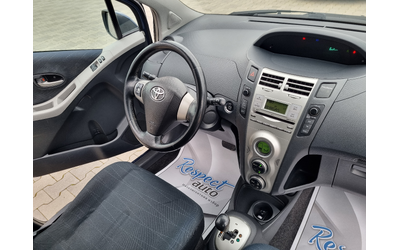 Toyota Yaris 1.4D4D-АВТОМАТИК - автомобили, коли, обяви за нови и употребявани 12