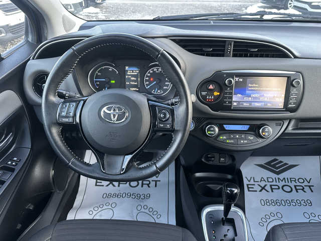Toyota Yaris 1.5 Hybrid E6B FACE - автомобили, коли, обяви за нови и употребявани 13