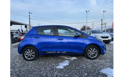 toyota-yaris-1-5-hybrid-e6b-face - 1