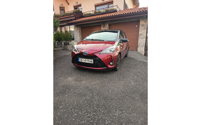 Toyota Yaris 1.5 VVT-i (100 кс) Hybrid e-CVT - автомобили, коли, обяви за нови и употребявани 0