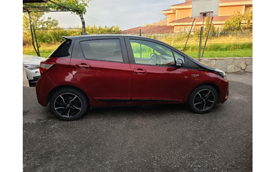 Toyota Yaris 1.5 VVT-i (100 кс) Hybrid e-CVT - автомобили, коли, обяви за нови и употребявани 1
