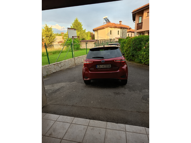 Toyota Yaris 1.5 VVT-i (100 кс) Hybrid e-CVT - автомобили, коли, обяви за нови и употребявани 2