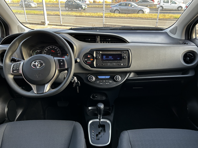 Toyota Yaris 1.5 VVT-i Automatic - автомобили, коли, обяви за нови и употребявани 3