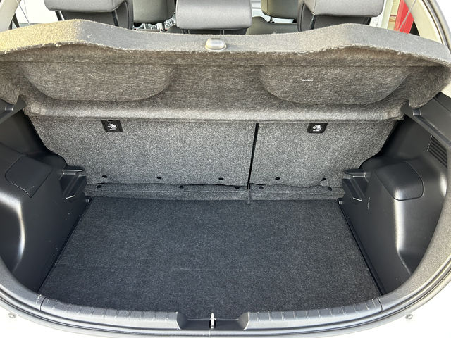 Toyota Yaris 1.5 VVT-i Automatic - автомобили, коли, обяви за нови и употребявани 7