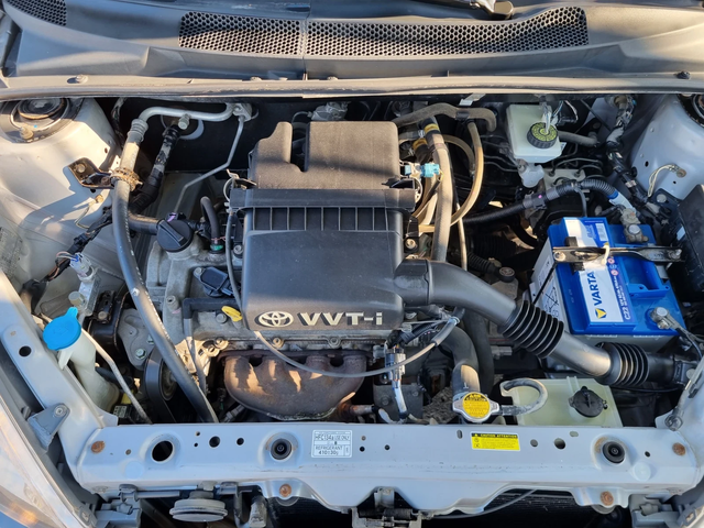 Toyota Yaris 1, 000 EURO4 - автомобили, коли, обяви за нови и употребявани 13