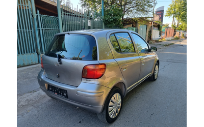 Toyota Yaris 1, 000 EURO4 - автомобили, коли, обяви за нови и употребявани 6
