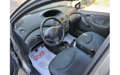Toyota Yaris 1, 000 EURO4 - автомобили, коли, обяви за нови и употребявани 7