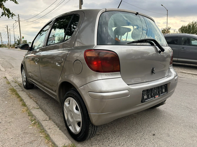 Toyota Yaris 1, 400d4d EURO4 - автомобили, коли, обяви за нови и употребявани 4