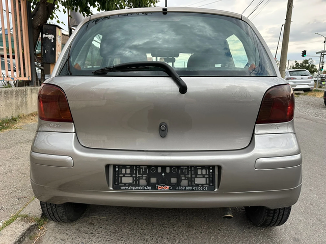 Toyota Yaris 1, 400d4d EURO4 - автомобили, коли, обяви за нови и употребявани 5