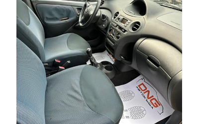 Toyota Yaris 1, 400d4d EURO4 - автомобили, коли, обяви за нови и употребявани 8