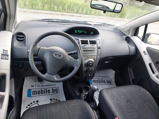 Toyota Yaris FACELIFT - автомобили, коли, обяви за нови и употребявани 6