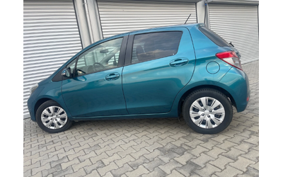 toyota-yaris - 2