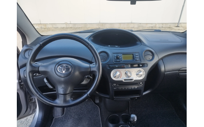 Toyota Yaris 1.4 D4D-FACELIFT - автомобили, коли, обяви за нови и употребявани 12