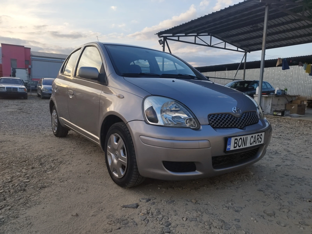 Toyota Yaris 1.4 D4D-FACELIFT - автомобили, коли, обяви за нови и употребявани 6