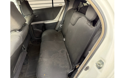 Toyota Yaris N1+ Регистрирана+ 1000куб.+ Икономична - автомобили, коли, обяви за нови и употребявани 8