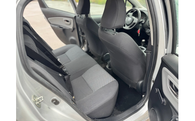 Toyota Yaris 1.3VVT-I-AUTO-NAVI - автомобили, коли, обяви за нови и употребявани 11