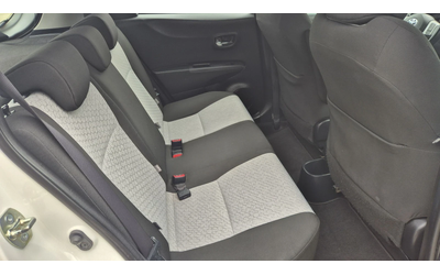 Toyota Yaris 1.4 диз. 90к.с. - автомобили, коли, обяви за нови и употребявани 14