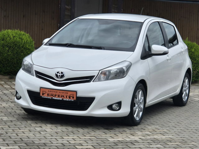 Toyota Yaris 1.4 диз. 90к.с. - автомобили, коли, обяви за нови и употребявани 1