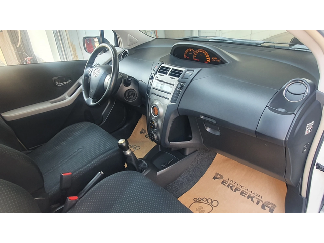 Toyota Yaris 1.0 бензин 69к.с. - автомобили, коли, обяви за нови и употребявани 13