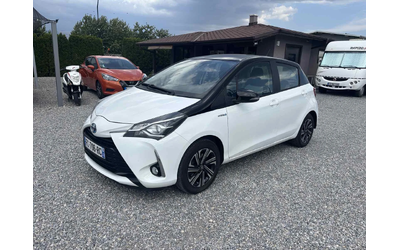 toyota-yaris - 1