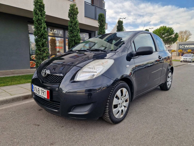 Toyota Yaris 1.33V-VT, ФЕЙСЛИФТ - автомобили, коли, обяви за нови и употребявани 0