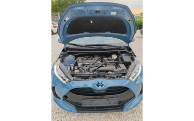 Toyota Yaris 1.5, 93к.с. ТОП FULL - автомобили, коли, обяви за нови и употребявани 14