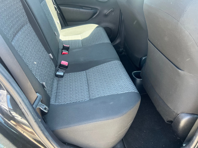 Toyota Yaris 1.0 VVTI - автомобили, коли, обяви за нови и употребявани 13