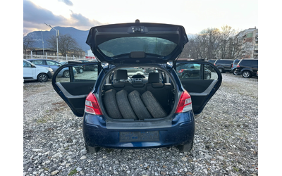 Toyota Yaris 1.0I 69KC - автомобили, коли, обяви за нови и употребявани 11