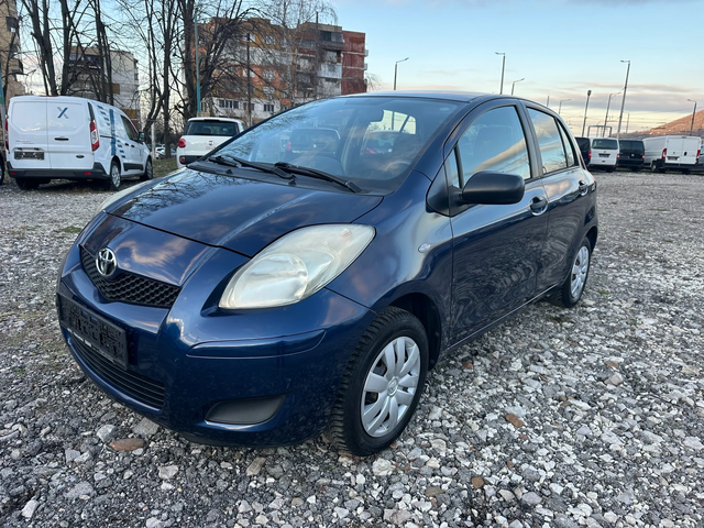 Toyota Yaris 1.0I 69KC - автомобили, коли, обяви за нови и употребявани 6