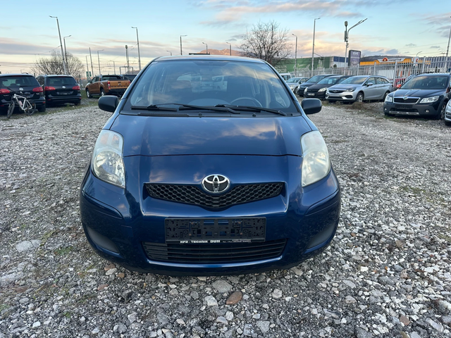 Toyota Yaris 1.0I 69KC - автомобили, коли, обяви за нови и употребявани 7