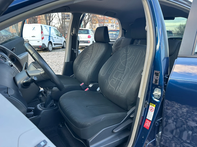 Toyota Yaris 1.0I 69KC - автомобили, коли, обяви за нови и употребявани 8