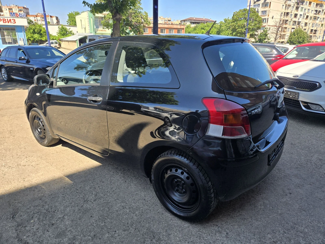 Toyota Yaris - автомобили, коли, обяви за нови и употребявани 3