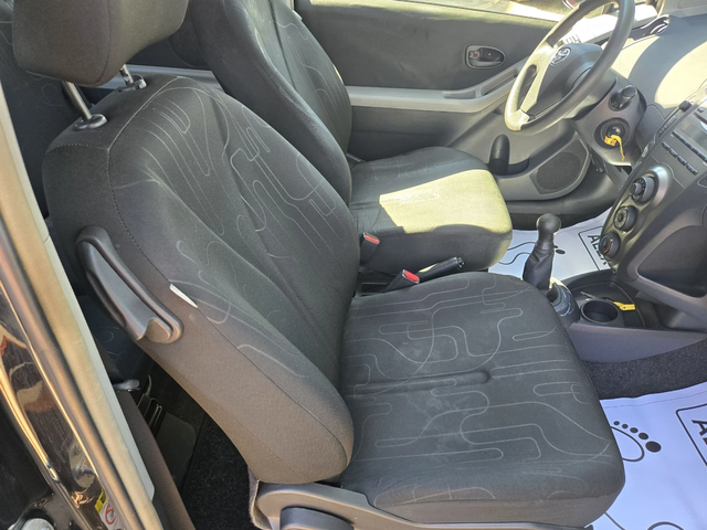 Toyota Yaris - автомобили, коли, обяви за нови и употребявани 5